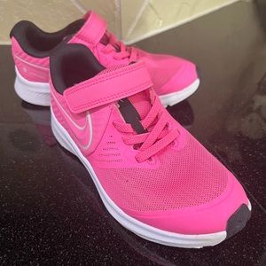 Girls, Size 13c, Nike Hot Pink Sneakers